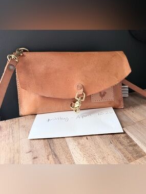 MBOTF Virginia Leather Clutch
